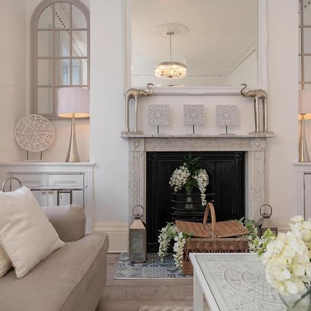Gloucester Place Townhouse With Hot Tub! Cheltenham Eksteriør bilde